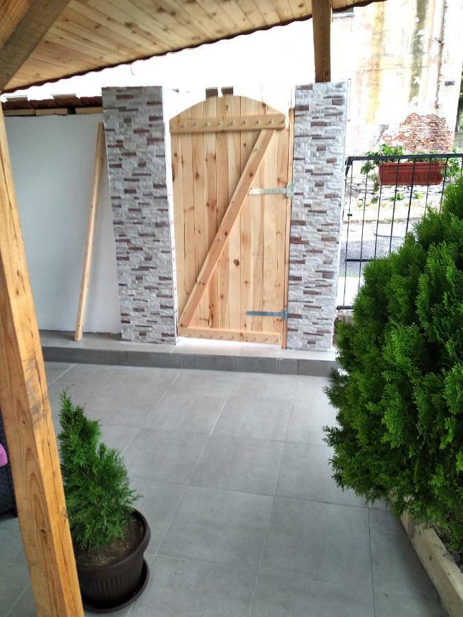 Kŭrdzhali Къща Карби מראה חיצוני תמונה